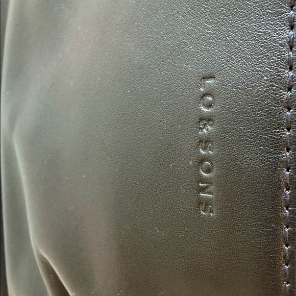 Lo & Sons Rowledge Nylon Backpack Deep Navy Gold Used Once, Excellent Condition - Picture 7 of 7